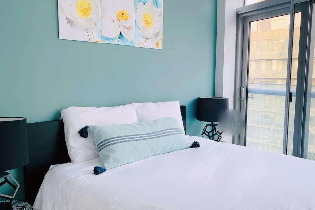 New Superior Lakeview Luxury 3-Bedroom Suite On 48 Floor Toronto Exterior foto