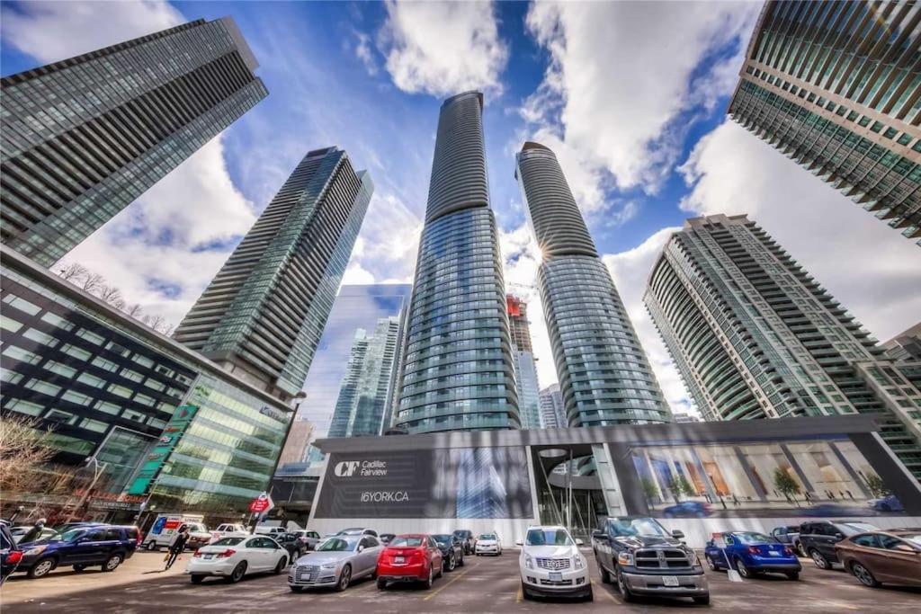 New Superior Lakeview Luxury 3-Bedroom Suite On 48 Floor Toronto Exterior foto